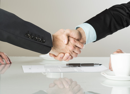 The Risks With Business Contracts and How to Protect Yourself